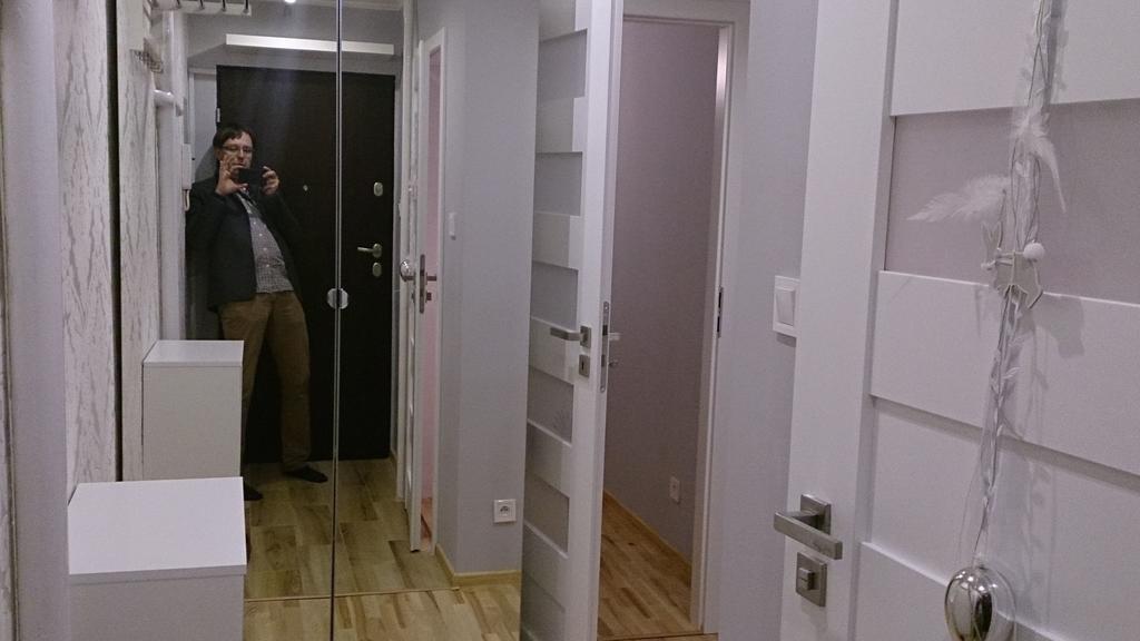 קטוביץ 1 Bedroom City Center Apartment חדר תמונה